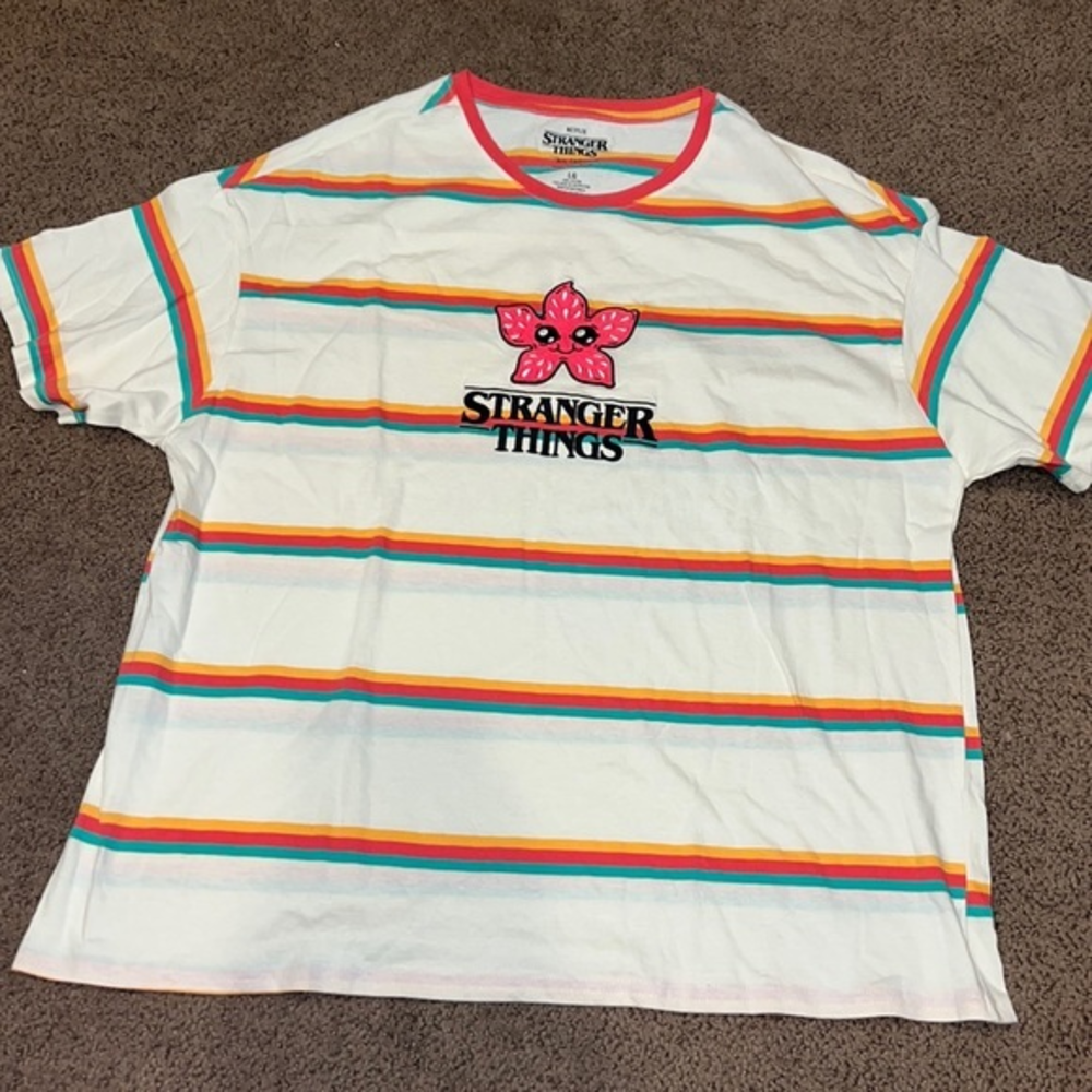 Stranger Thing's short sleeve‎ tee shirt large Embroidered Demogorgon striped